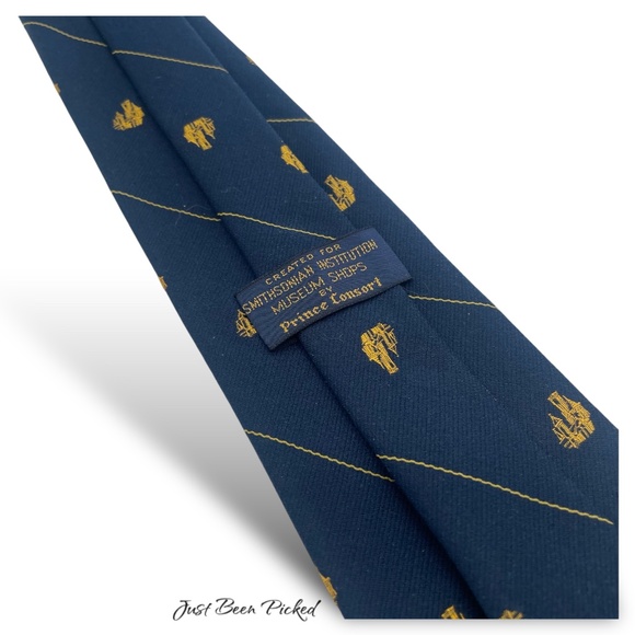 Men's Neck‎ Tie City Skyline Smithsonian Institution Prince Consort - Picture 2 of 2